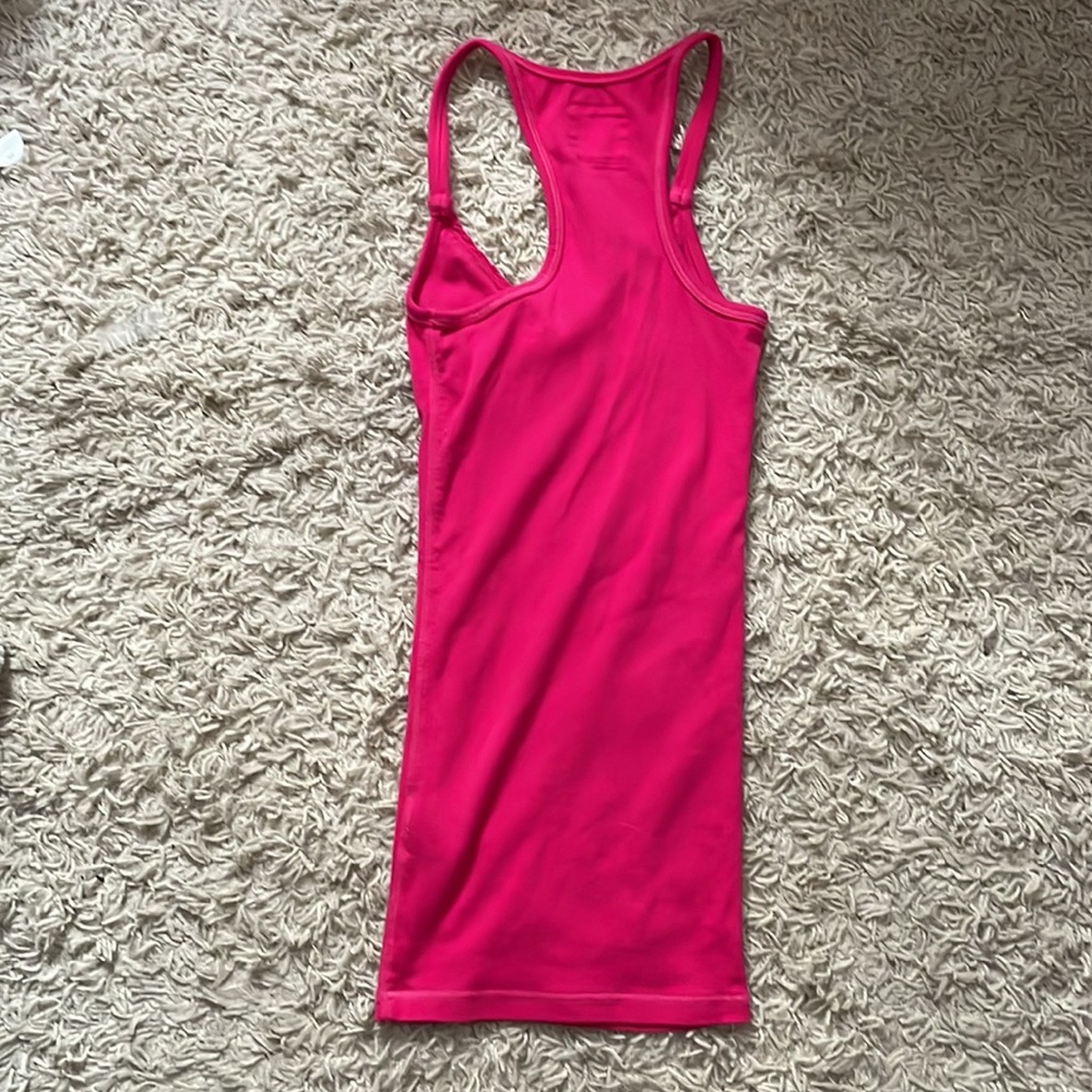 Women’s Hollister Tank Top - Picture 5 of 5